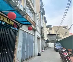 Nhà Tựu Liệt, Thanh Trì, ô tô đỗ cửa chỉ nhỉnh 6 tỷ, 46m2, 5T, 5N, sổ vuông vắn sẵn giao dịch