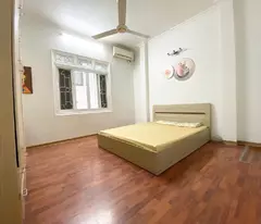 Chỉ 4.Xx tỷ có ngay nhà 5T, 3N Định Công Thượng, cách ô tô 10m trước nhà ba gác tránh