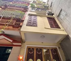 NGUYỄN CHÍ THANH - ĐỐNG ĐA - 46M2 - MT 4.2M - 18.8 TỶ - GẦN PHỐ -OTO ĐỖ CỬA