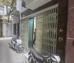 Nhà trung tâm Mỹ Đình giá rẻ 5 Tầng x hơn 30m - Ngõ 3 gác qua