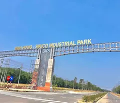 (3 Sào 3.086m) 2 MT QL 14 Vào,Ngay chợ Giá 960TR/Sổ HR, Nhà Hiện Hữu,Gần Sát KCN,Tách3 Sổ