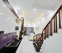 BÁN NHÀ GIẢI PHÓNG- 39M2 -7.6 TỶ - KINH DOANH ONLINE -1 BƯỚC RA PHỐ