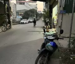 Bán nhà đường Hoà Bình ( tổ 14 Yên Nghĩa) giá 3.2 tỷ, diện tích 45m2, đất, mặt tiền 5m