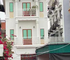 HÀNG HIẾM NHÀ PHỐ Ô TÔ 16 CHỖ ĐỖ TRÁNH - PHỐ YÊN LỘ - YÊN NGHĨA - HÀ ĐÔNG