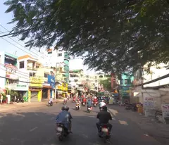 Bán nhà Lê Quang Định, 60m², 2 tầng, HXH , 3 PN , full NT - 6.x
