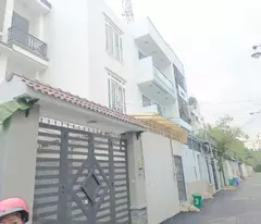 BÁN NHÀ GẦN LÊ VĂN VIỆT - 5X20 - 4 TẦNG - ĐƯỜNG 6M- PL SẠCH - CHỈ 7.X