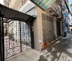 BÁN NHÀ NGUYỄN ĐÌNH HOÀN, DT46M2, 5 TẦNG, 6 P. NGỦ - GẦN PHỐ ÔTÔ TRÁNH ĐỖ NGÀY ĐÊM - HỒ ĐIỀU HÒA