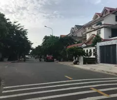 CHÀO BÁN LÔ GÓC KHANG ĐIỀN ( 20 - 11 ), GIÁ SIÊU RẺ