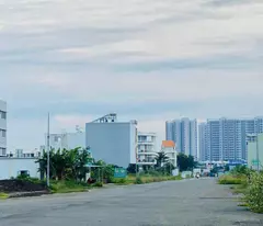 Mặt Tiền đường Bưng Ông Thoàn, P. Phú Hữu - Q9 ( đối diện Khu Villa Parrk )