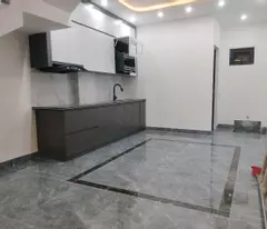 bán nhà ngõ phố Lạch Tray,Ngô Quyền,Hải Phòng, vị trí cực đẹp.view đăng sau là hồ điều hòa