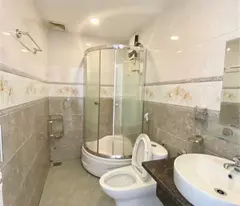 HIẾM! Bán Nhà Phố Nha Trang, Ô Tô Đỗ Cửa, Giá Chỉ 2 Tỷ 850 Triệu - Gần Tháp Bà Ponagar
