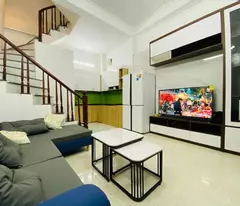 BÁN NHÀ CẦU GIẤY - 30M2 X 4 TẦNG - 7.6 TỶ - OTO NGÕ TO 3 BÁNH - 3 BƯỚC RA PHỐ