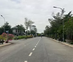 Sốc, đất sổ đỏ 94m giá chỉ 5.3 tỷ ở đường Đào Sư Tích, hẻm xe hơi