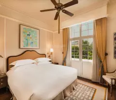 Siêu hiếm - Bán khách sạn 15 tầng vip trung tâm phố cổ, quận Hoàn Kiếm 500 tỷ
