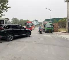 Cần bán trước tết 113,7m2 đất đấu giá Làng Cam, Cổ Bi. Đất 2 mặt đường trước sau