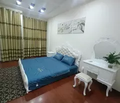 BÁN NHÀ NGÕ ĐẠI TỪ - NGÕ RỘNG THÔNG VỊ TRÍ ĐẸP GẦN HỒ LINH ĐÀM