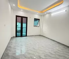 Bán nhà cạnh Quận Uỷ Bắc Từ Liêm 40m2 4 tầng giá nhỉnh 6 tỷ