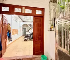 NHÀ ĐẸP KIM GIANG - KHUNG CỘT BÊ TÔNG- CÓ SÂN RỘNG ĐỂ XE-NHỈNH 6 TỶ