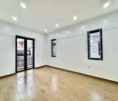 bán căn nhà mới xây 3 tầng ngõ phủ thượng đoạn,hải an,hải phòng ,điểm đông dan,giá 2 tỷ 7,cực đẹp