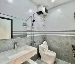 bán căn nhà mới xây 3 tầng ngõ phủ thượng đoạn,hải an,hải phòng ,điểm đông dan,giá 2 tỷ 7,cực đẹp