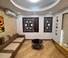 HÀO NAM - ĐỐNG ĐA - DT 28M2 X5T - MT 4M - 5.75 TỶ - NGÕ RỘNG - GẦN Ô TÔ