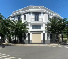 Bán Nhà Phố Thương Mại Hòa Lợi, Bến Cát - Cơ Hội Đầu Tư Sinh Lời Trong Năm Mới 2025