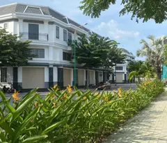 Bán Nhà Phố Thương Mại Hòa Lợi, Bến Cát - Cơ Hội Đầu Tư Sinh Lời Trong Năm Mới 2025