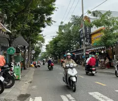 Khu phố Tây an thượng, phố ẩm thực. Ngay ngã tư Châu Thị Vĩnh Tế và Đỗ Bá, Đà Nẵng