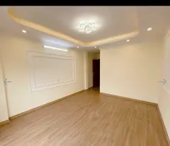 Nhà TÂY HỒ 90m2 x 5 tầng thang máy, ngõ thoáng sáng.