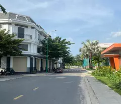 Nhà Phố Thương Mại Hòa Lợi, Bến Cát - Cơ Hội Nhận Nhiều Quà Tặng Hấp Dẫn Nhân Dịp Năm Mới 2025