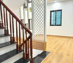 Nhà đẹp Kim Chung 40m2-4T-6 ngủ, ngõ nông, ở ngay đón Tết, chỉ 4 tỷ 7
