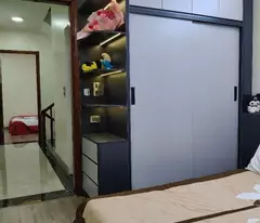 Chủ Cần Tiền Bán Gấp - căn nhà 268 Ngọc Thụy - xe con Đỗ vào ngôi nhà - 45m² - Nhỉnh 5 Tỷ