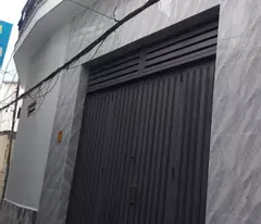 Bán nhà 2 tầng hẻm Hòn Chồng Nha Trang giá chỉ 1ty950