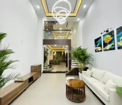 BÁN NHÀ RẺ GÒ VẤP 4 PN 5 WC 3 LẦU