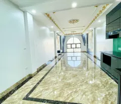 Cho thuê toà nhà văn phòng vành đai 3/ gần Tam Trinh