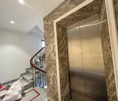 bán nhà mặt phố đại la 7 tầng thang máy long lanh lô góc hai bà trưng