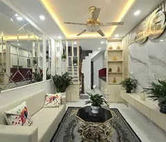 Thông tin nhà và ảnh thật 100%. Thạch Bàn- Long Biên. 
Nhà dân xây 4 tầng 👉3,65 tỷ thương lượng