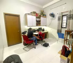 NHÀ 3 TẦNG TK SANG TRỌNG HẺM 8M MỘT TRỤC LÂM THỊ HỐ 60M2 CHỈ 4,7 TỶ
