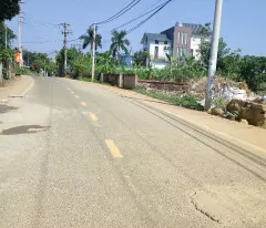 Bán nhanh lô đất đẹp Phú Mãn Quốc Oai sát trục chính KD bất chấp giá rẻ nhỉnh 2tỷ 85m
