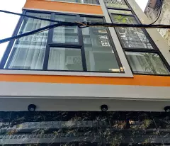 BÁN NHÀ CHIẾN THẮNG VĂN QUÁN HÀ ĐÔNG. DIỆN TÍCH 36M2 . 5 TẦNG NHÀ MỚI. 3 THOÁNG VĨNH VIỄN. Ô TÔ ĐỖ