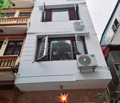 BÁN NHÀ NGỌC LÂM - LONG BIÊN - 52M2 x 5T - MT 4.5M -12.8 TỶ-PHÂN LÔ-TRƯỚC NHÀ Ô TÔ TRÁNH
