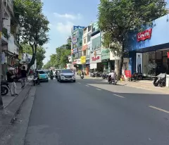 Bán nhà Mặt tiền Lê Văn Sỹ -, Phường 10, Q. Phú Nhuận, DT: 3.5x13m, 3 Tầng cũ, 13.5 tỷ.
