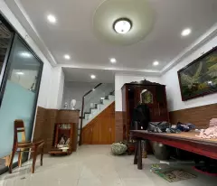Nhà 5 tầng - Hẻm 8m Hương Lộ 80B, Hiệp Thành, Q12 giá rẻ 3.49 tỷ (Sau căn MT HL80B)