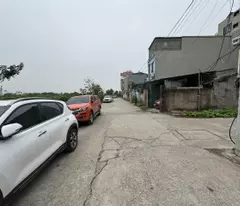 Chính chủ chuyển công tác bán 60m2 đất Viện Rau B, Trâu Quỳ. Đường rộng ô tô tránh, view thoáng mát