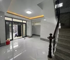 Chị Khánh bán nhà biệt thự Tô Ngọc Vân