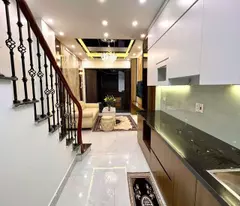 Bán Gấp Nhà Đội Cấn, Ba Đình 4 Tầng, Nội Thất Luxury, 25m Ra Phố, DT 28m2/MT 3m, 5.98 Tỷ