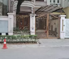 BÁN BIỆT THỰ 230M2 CIPUTRA ĐƯỜNG ĐÔI GIÁ RẺ NGANG CHUNG CƯ CAO CẤP