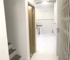 Cho Thuê Nhà Nguyên Căn Quận 10 - 4PN - Sát Mặt Tiền - 15 Triệu