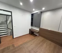 Bán nhà Phố Hào Nam, Hàng hiếm Đống Đa, Vài bước ra phố, 28mx4T, Giá: 6.2 Tỷ.