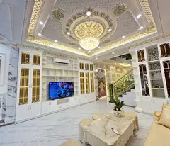 95m2 nhà 3 tầng mới tinh 5x19m mặt tiền hẻm nhựa 6m thẳng 1 trục 50m ra Đào Tông Nguyên Thị Trấn